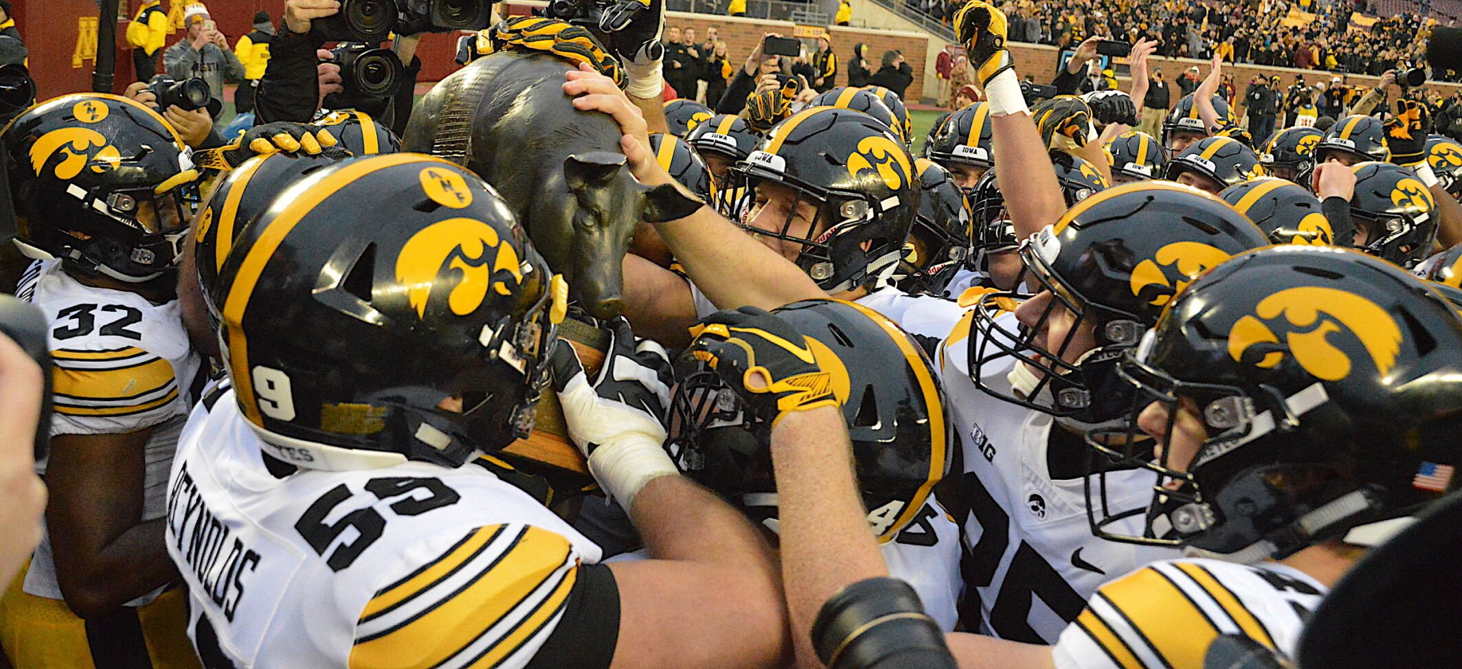 Iowa Football History In AP Poll: Victories Vs. No. 20 | Football ...