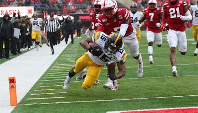 Tyler Goodson Nebraska TD Dive