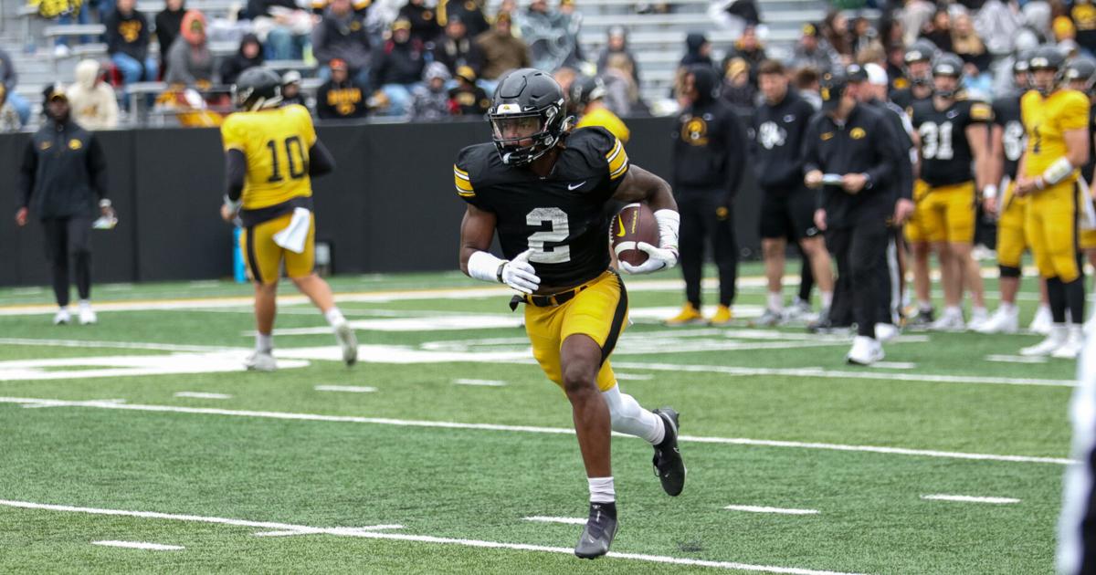 Observations during Iowa football practice |  Football
