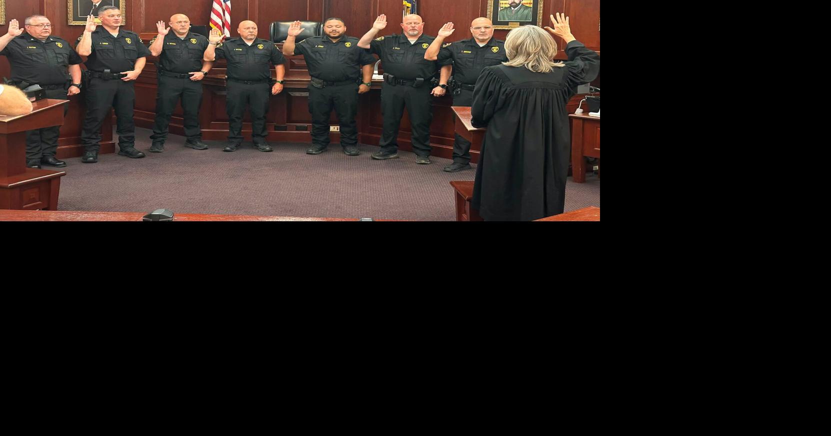 Seven officers sworn in for Perry County school police department