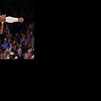 Gilgeous-Alexander scores 40 as Thunder clinch playoff berth