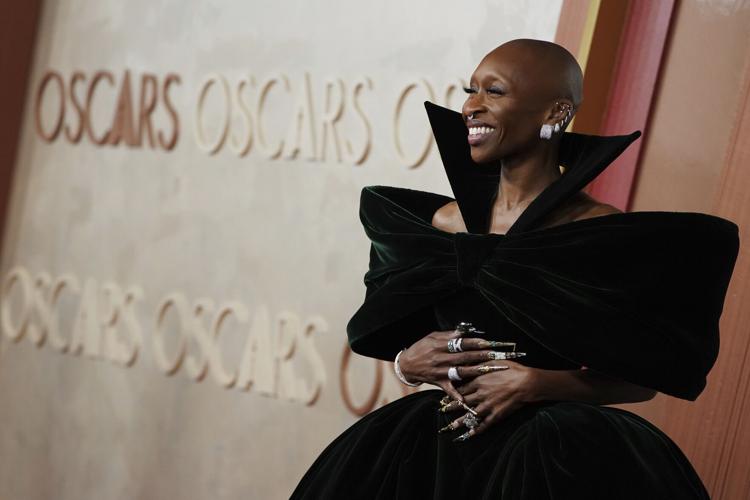 Ariana Grande goes full Glinda, 'Wicked' bestie Erivo does Elphaba proud in green on Oscars carpet | Archives | hendersondispatch.com Ariana Grande goes full Glinda, 'Wicked' bestie Erivo does Elphaba proud in green on Oscars carpet | Archives | hendersondispatch.com