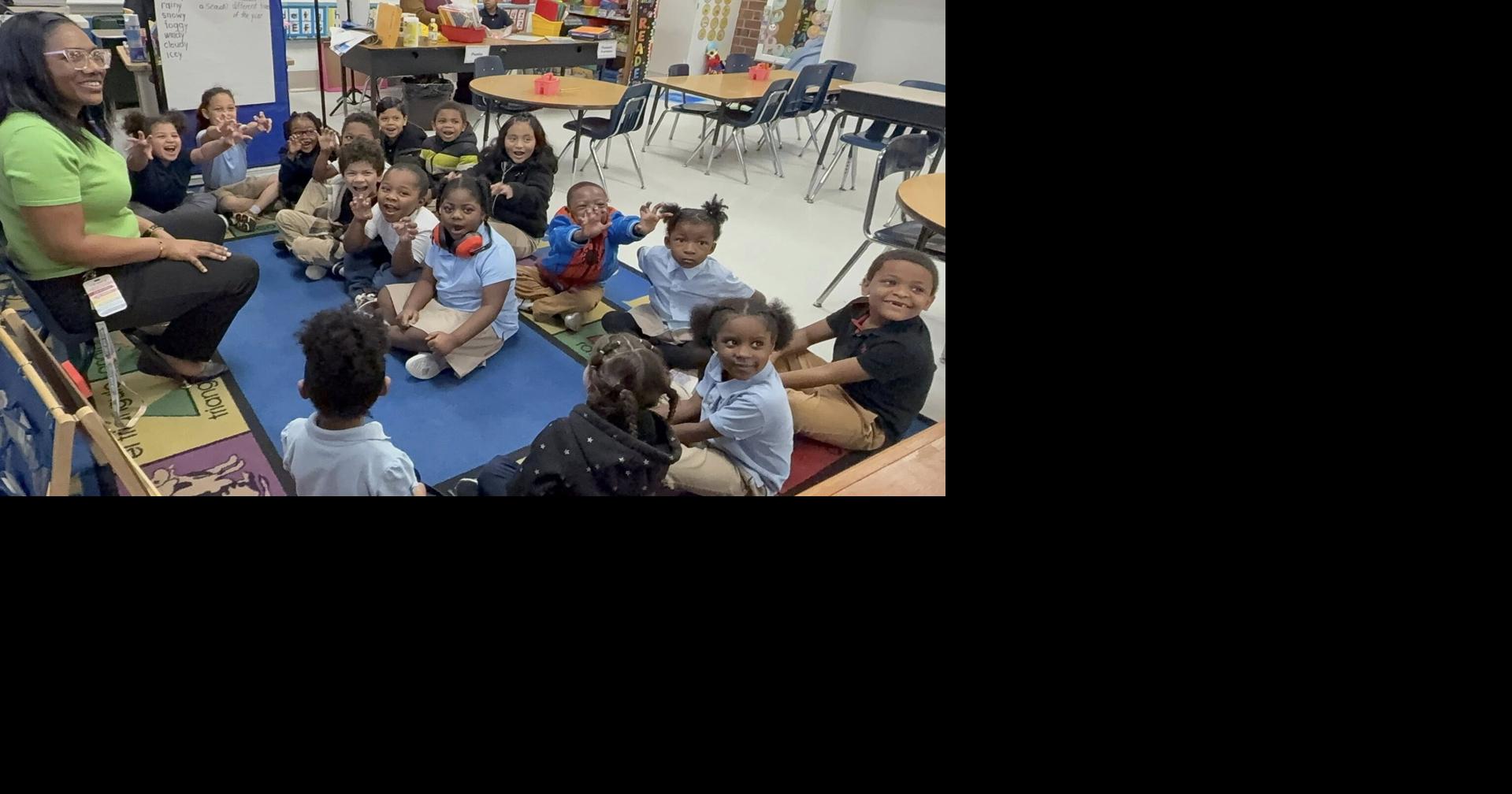 Students read across Vance