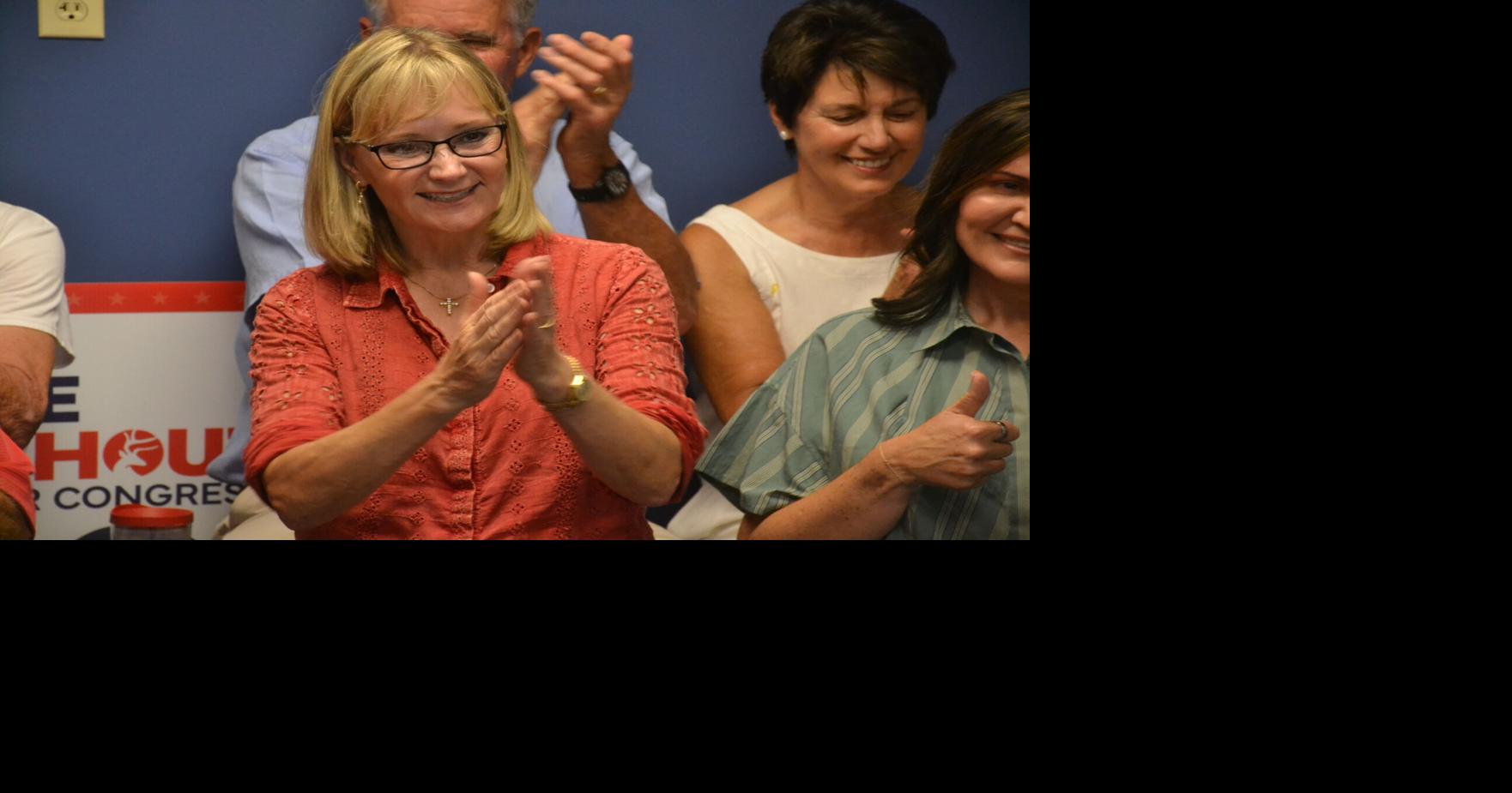 Buckhout briefs Vance locals