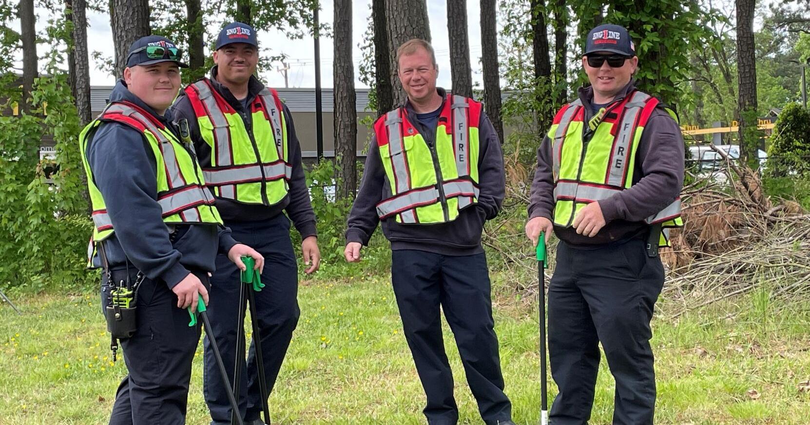 Community Cleanup Day spruces up the city - Vimarsana News