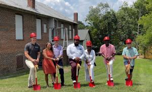 Community gathers for groundbreaking