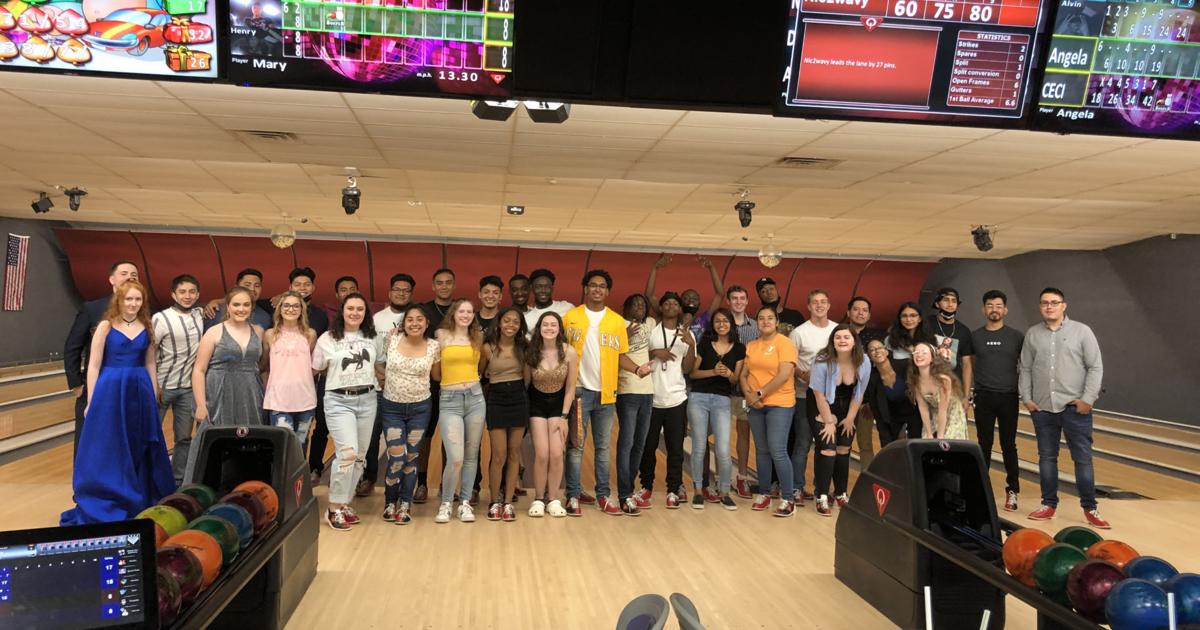Graduation bowling | Features | hendersondispatch.com