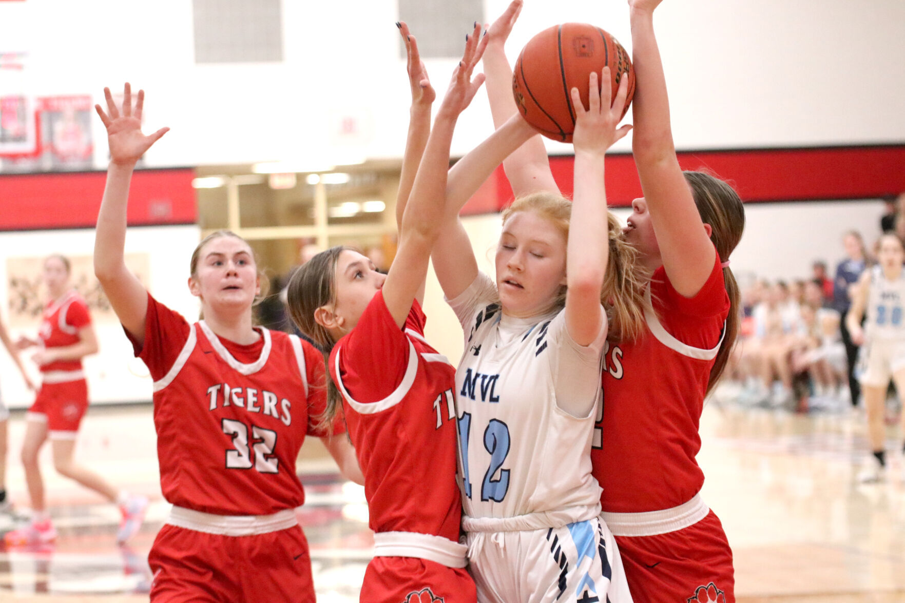 Tigers Defeat MVL 70-31 To Advance To Subsection Semis | BELLE PLAINE ...