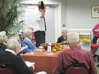 Seniors entertain with Thanksgiving performance