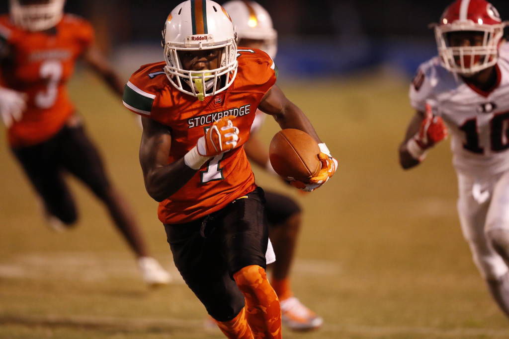 FOOTBALL: Stockbridge defense continues dominating play with shutout of FOOTBALL: Stockbridge defense continues dominating play with shutout of
