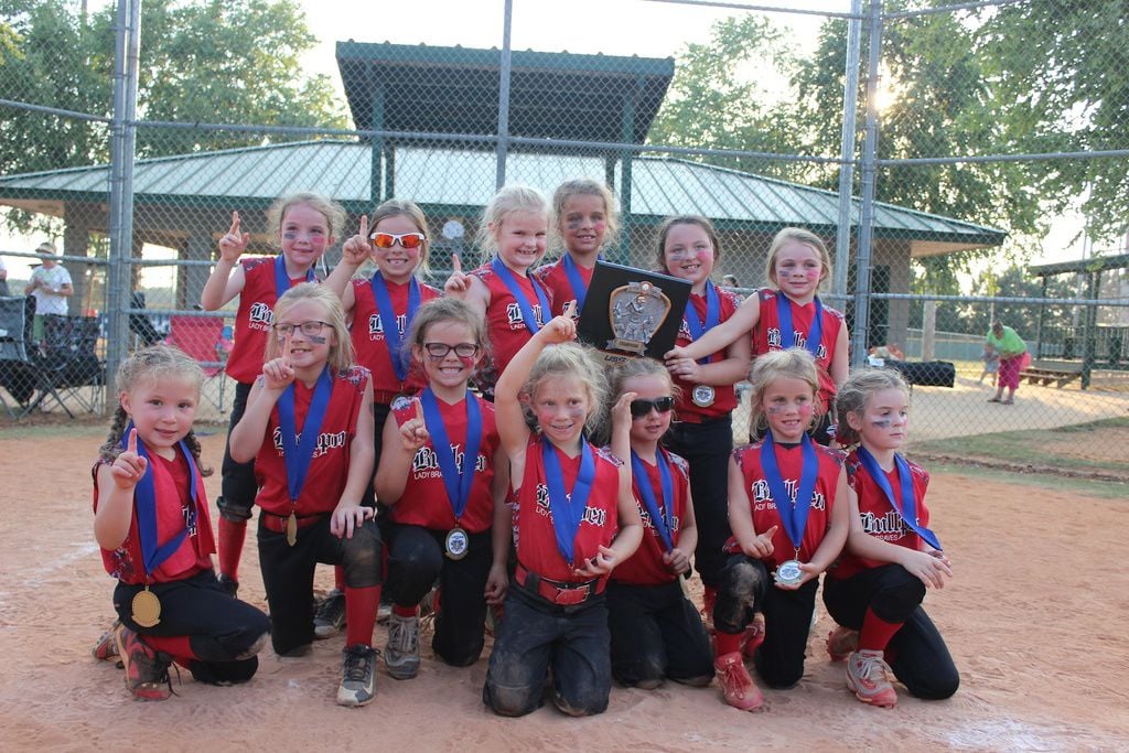 Local youth softball team heading to World Series in Gulf Shores