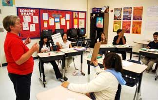 Thousands of English learners in Clayton, Henry schools