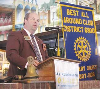 Rotary district governor visits Henry club