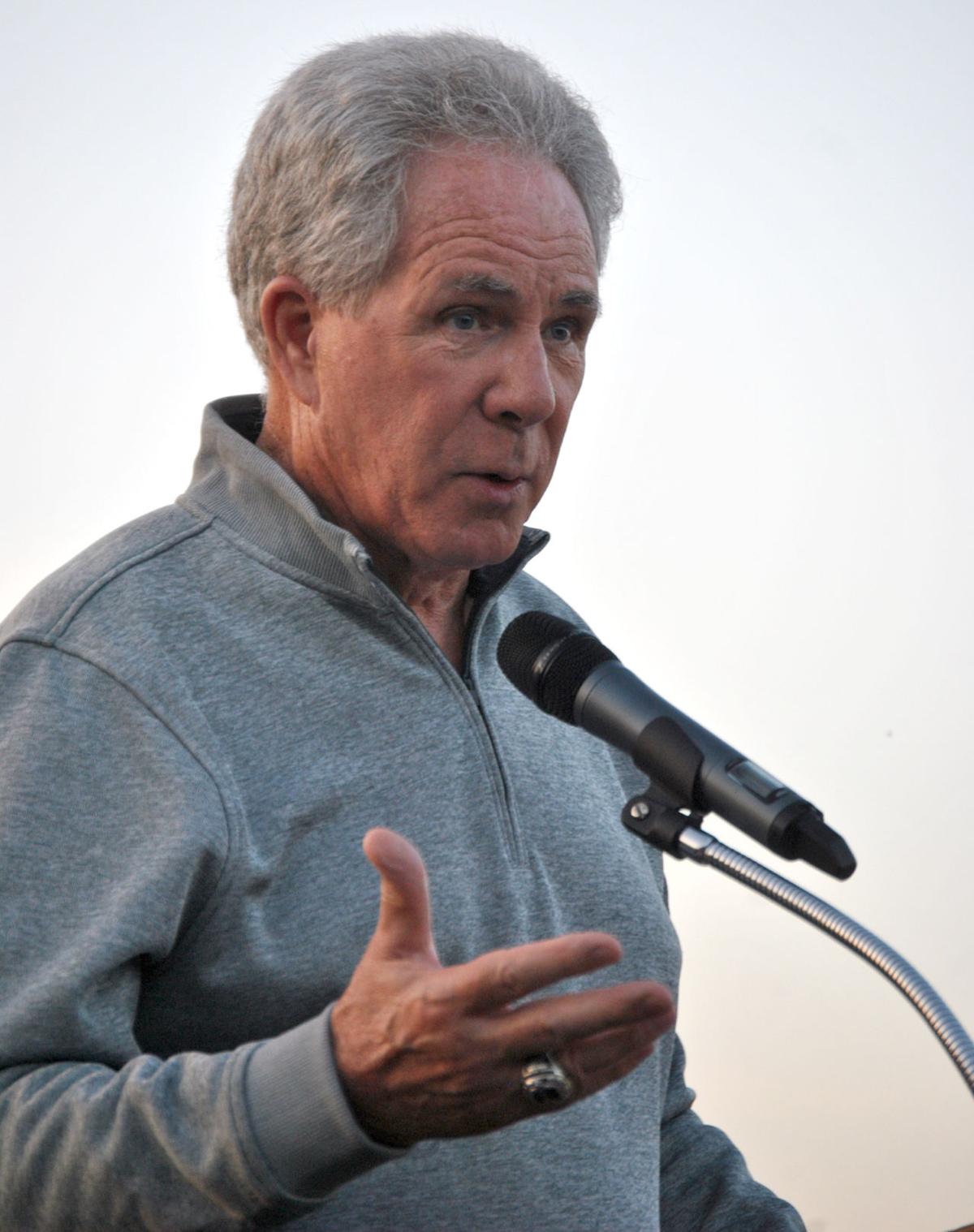 Texas Sheriff Hanging1050 Darrell Waltrip Dr - gbqgsve