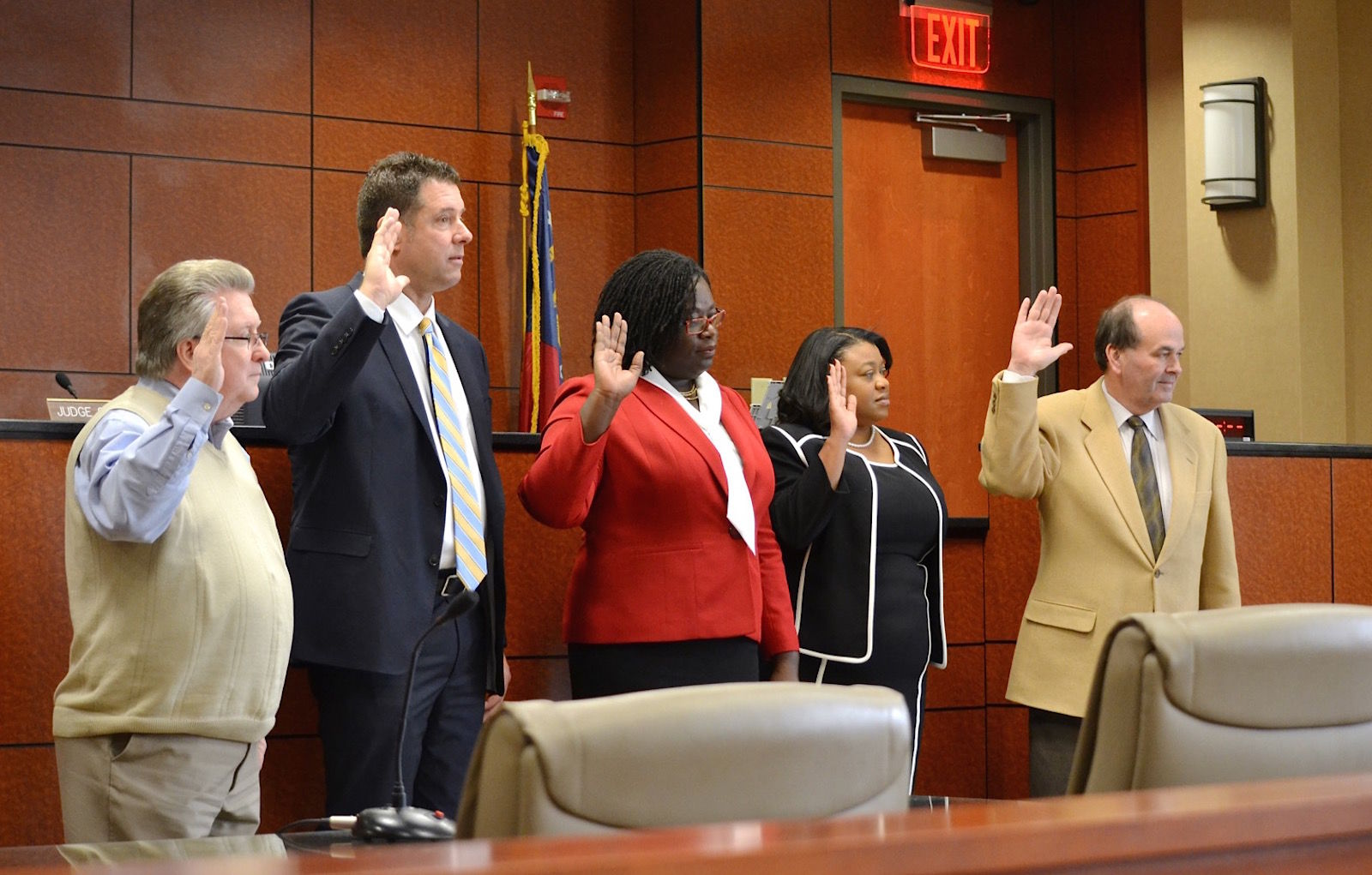 Two New Magistrates Sworn In To Serve Henry s Magistrate Court News Two New Magistrates Sworn In To Serve Henry s Magistrate Court News