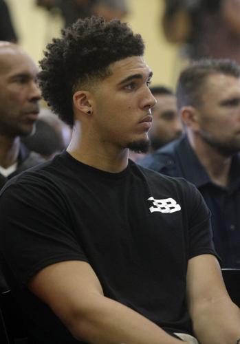 LiAngelo Ball Signs Hornets Contract to Join Brother LaMelo