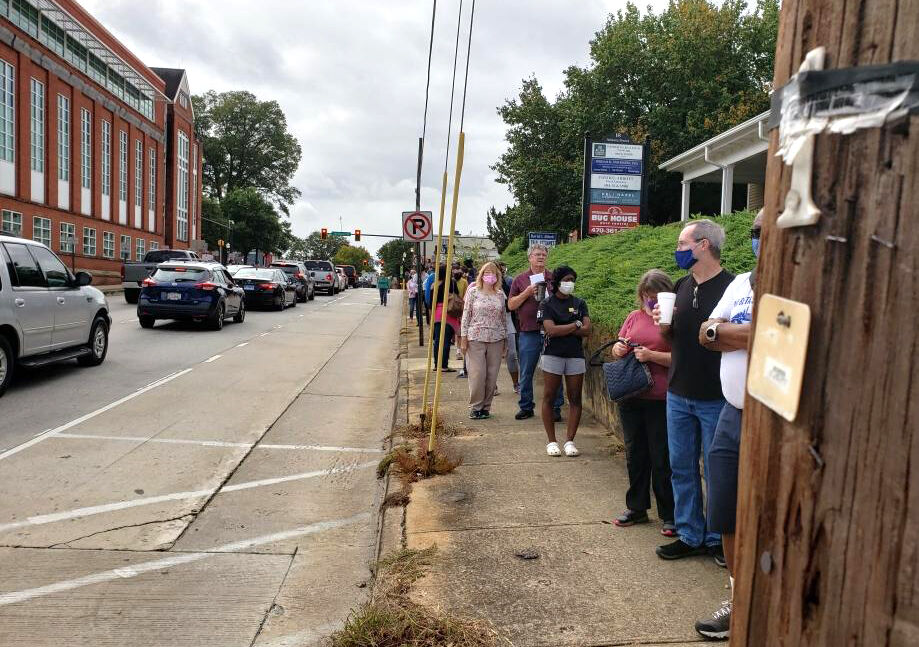 Hundreds kickoff early voting in Henry County News