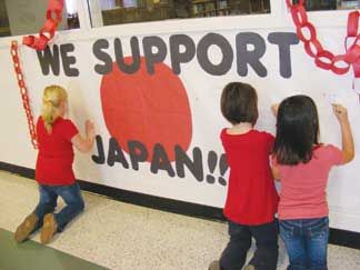 East Lake students show support for Japan