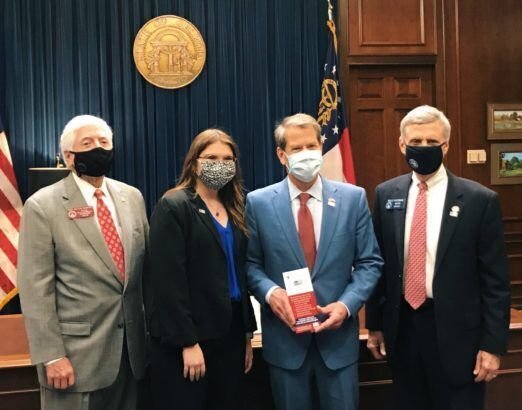 Georgia teen's lapel pins make a point for vaccine | Health - Vimarsana News