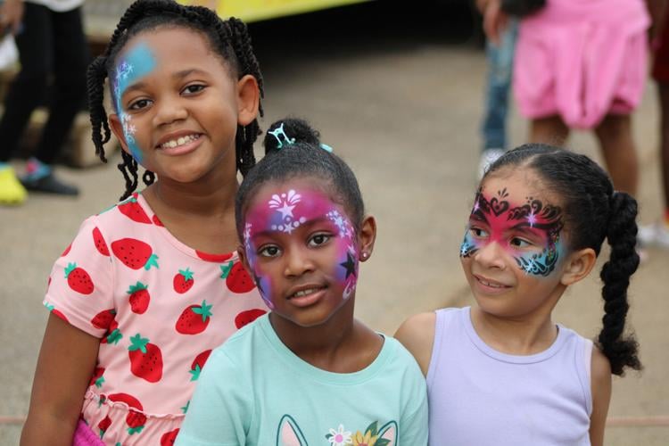 PHOTOS: First Day at the Fair