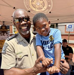 Geranium Festival packs McDonough Square