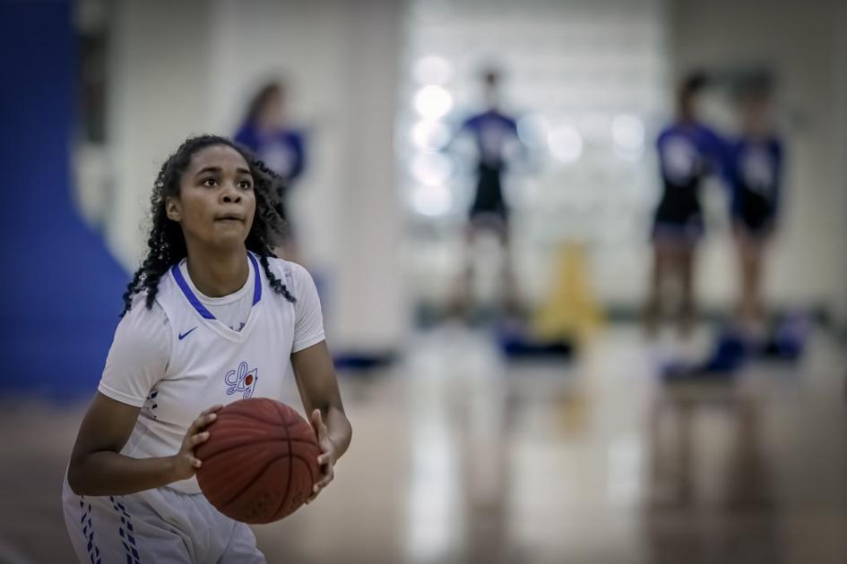Thursday Basketball Locust Grove S Zamiya Passmore Scores 37 In