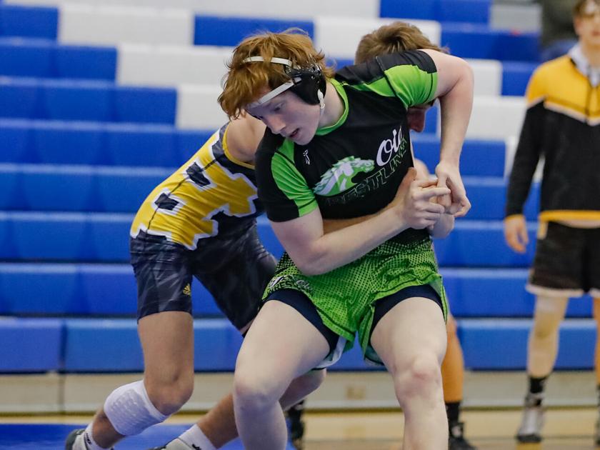 Ola wrestles into third place at Class AAAAA State Duals