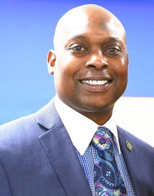 Stockbridge city manager appointed, approved with $212,000 annual salary