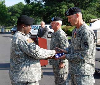 Fort hosts retirement ceremony for general