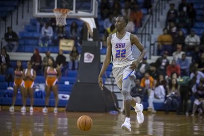 Woodland High Alumni Dexter Mcclanahan Surpasses 1 000 Career