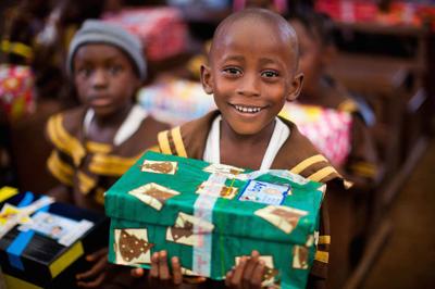 operation christmas child reaches children worldwide with more than a shoebox gift - Operation Christmas Shoebox operation christmas child reaches children worldwide with more than a shoebox gift - Operation Christmas Shoebox