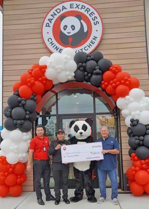 Panda Express donates to local charity at local grand opening