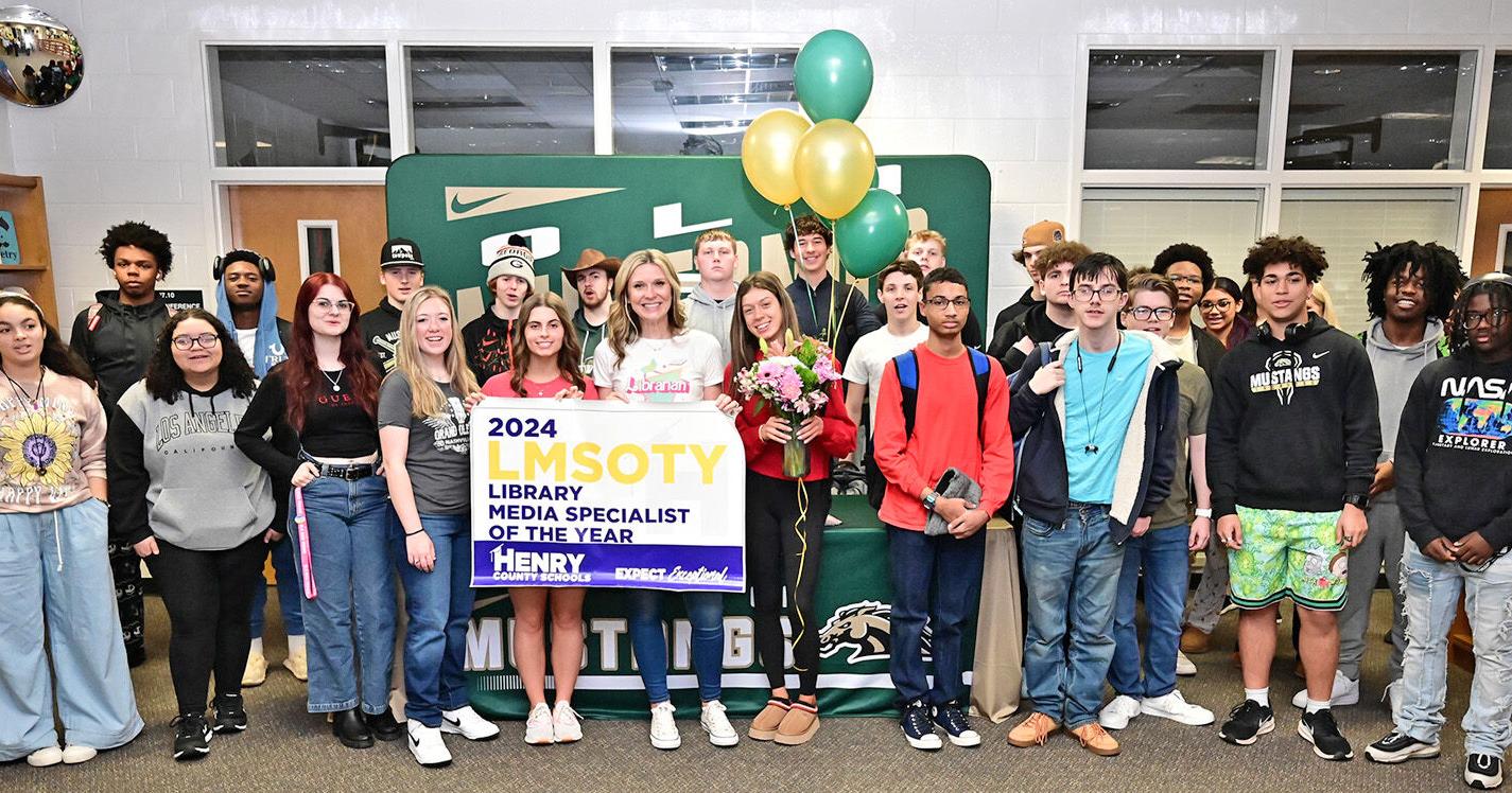 Caldwell Named Library Media Specialist of the Year - Vimarsana News