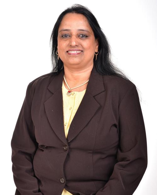 Dutchtown High School 2019 STAR teacher Rajeswari Narasimhan