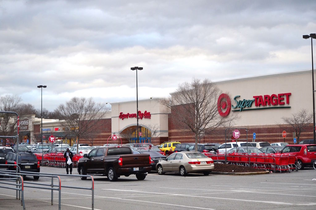 Two suspects sought in McDonough Target burglary News