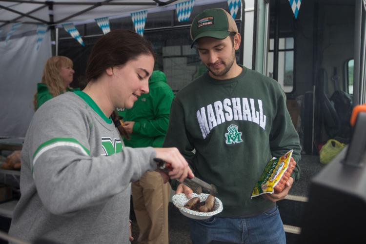 20221002_hds_marshalltailgate