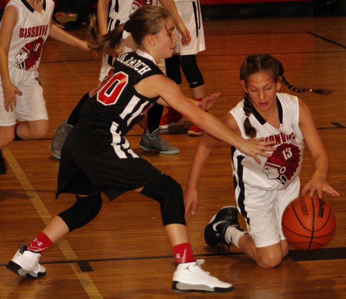 Hurricane Girls Take On Sissonville Putnam News Herald