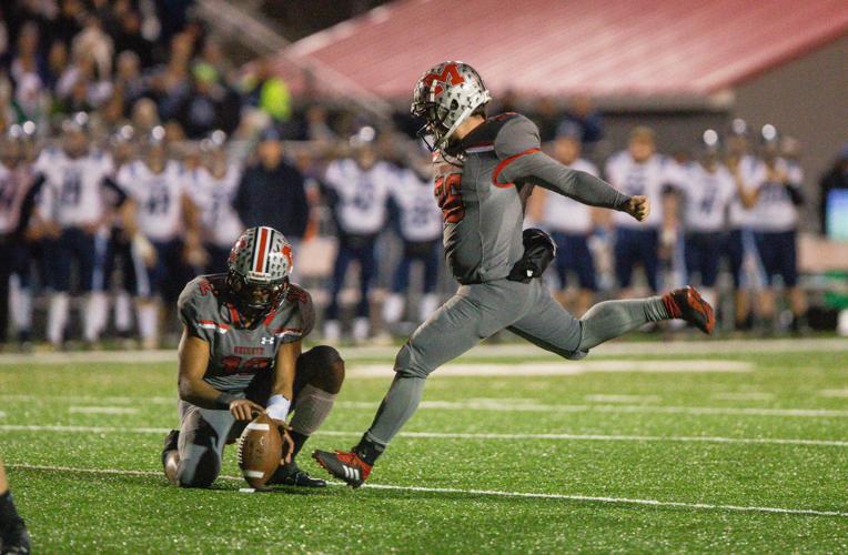 2019 1130 AAA football 13.jpg
