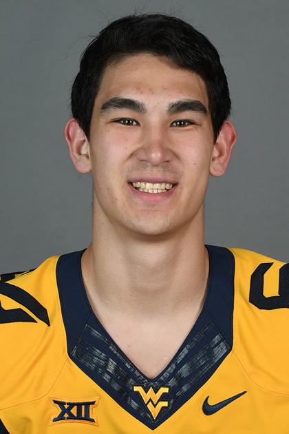 Wvu Long Snapper Sunahara One Of Football Team S Top Pro Prospects