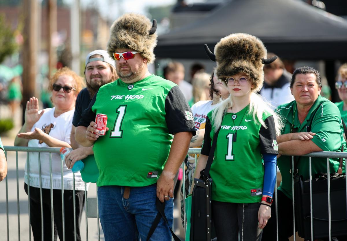 20210912 mu tailgate 12.jpg