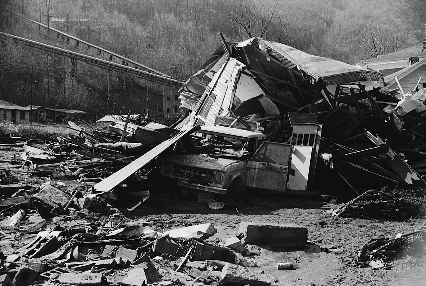 Photos Buffalo Creek Flood Feb 26 1972 Multimedia Herald   58b1f81b33e7e.image 