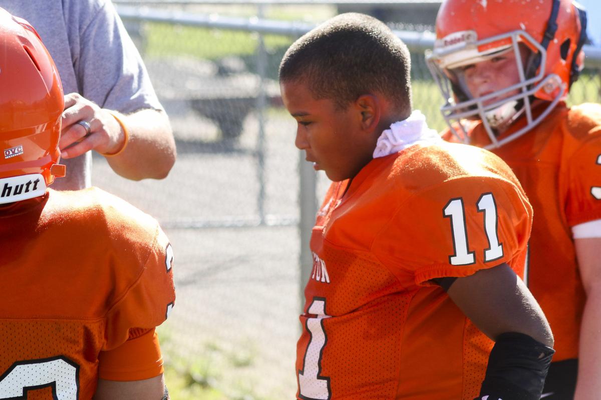 2018 0916 youth football18.jpg