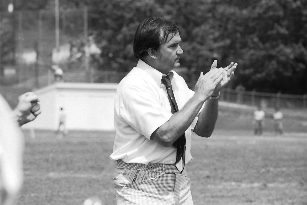 2011 0802 xmufootball 028