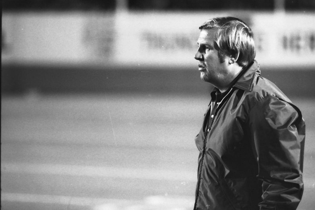 2011 0719 xmufootball 057