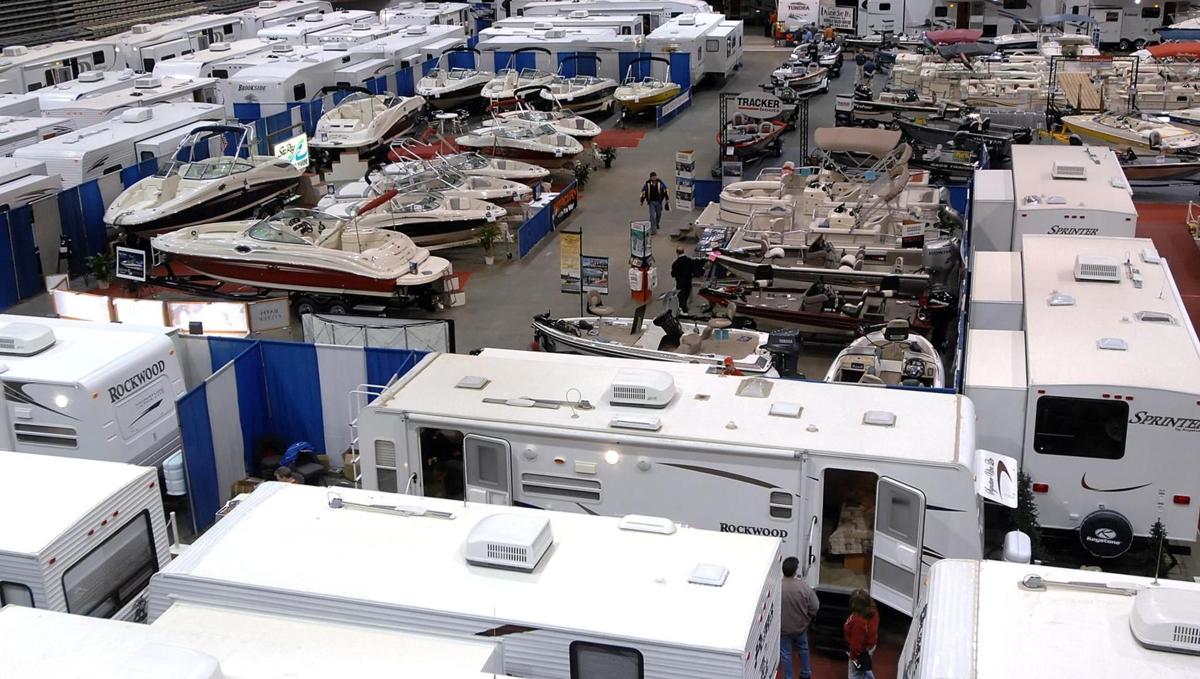 Despite economy worries, TriStaters flock to RV, boat show News