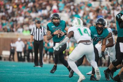 1029_hds_mufootball