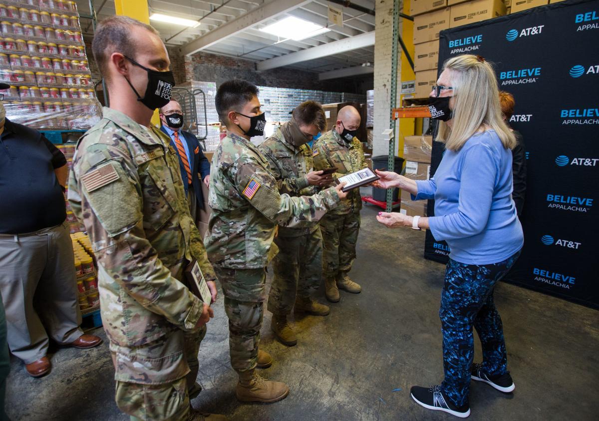 2020 0623 foodbank 03.jpg