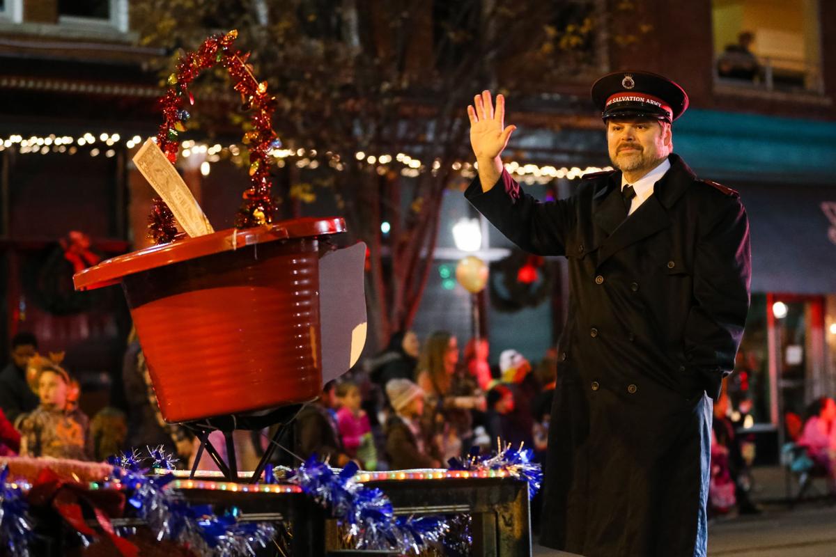 s Winter Wonderland of Lights Festival Christmas Parade Multimedia