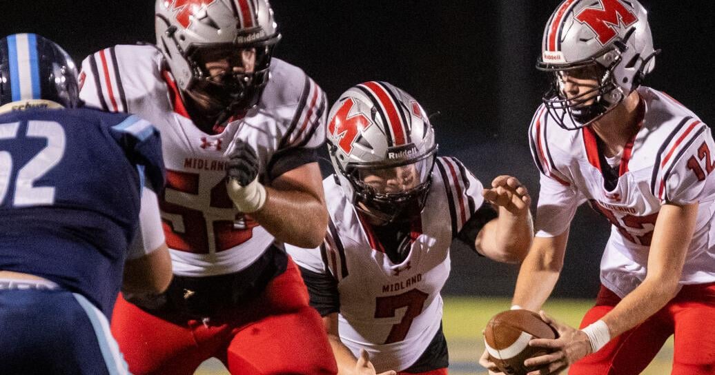 Prep football: Knights, Cougars seek knockout punches