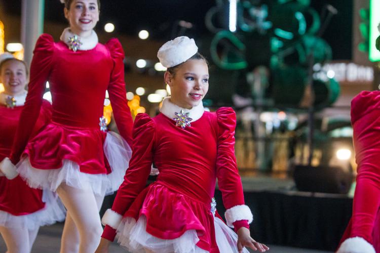 Photos Huntington TreeLighting Ceremony Multimedia herald